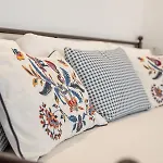 Vagianou Thea Celeste Daire Vívlos
