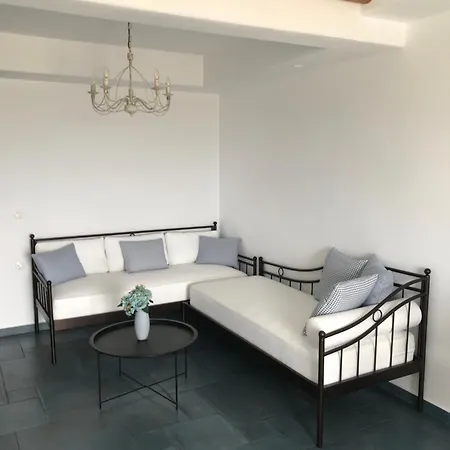 Vagianou Thea Celeste * Vívlos